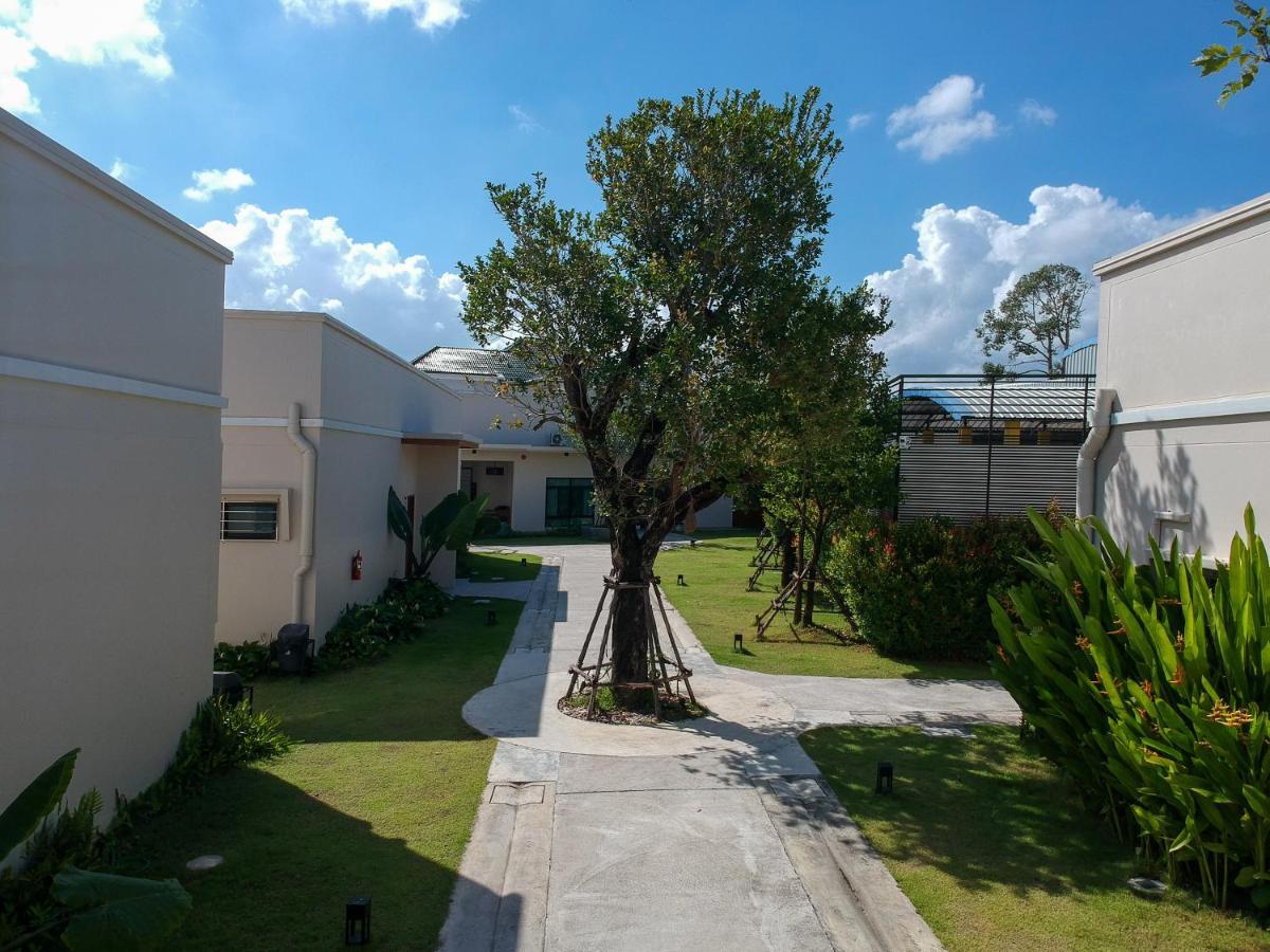 Toledo Pool Villa Nakhon Si Thammarat Zewnętrze zdjęcie