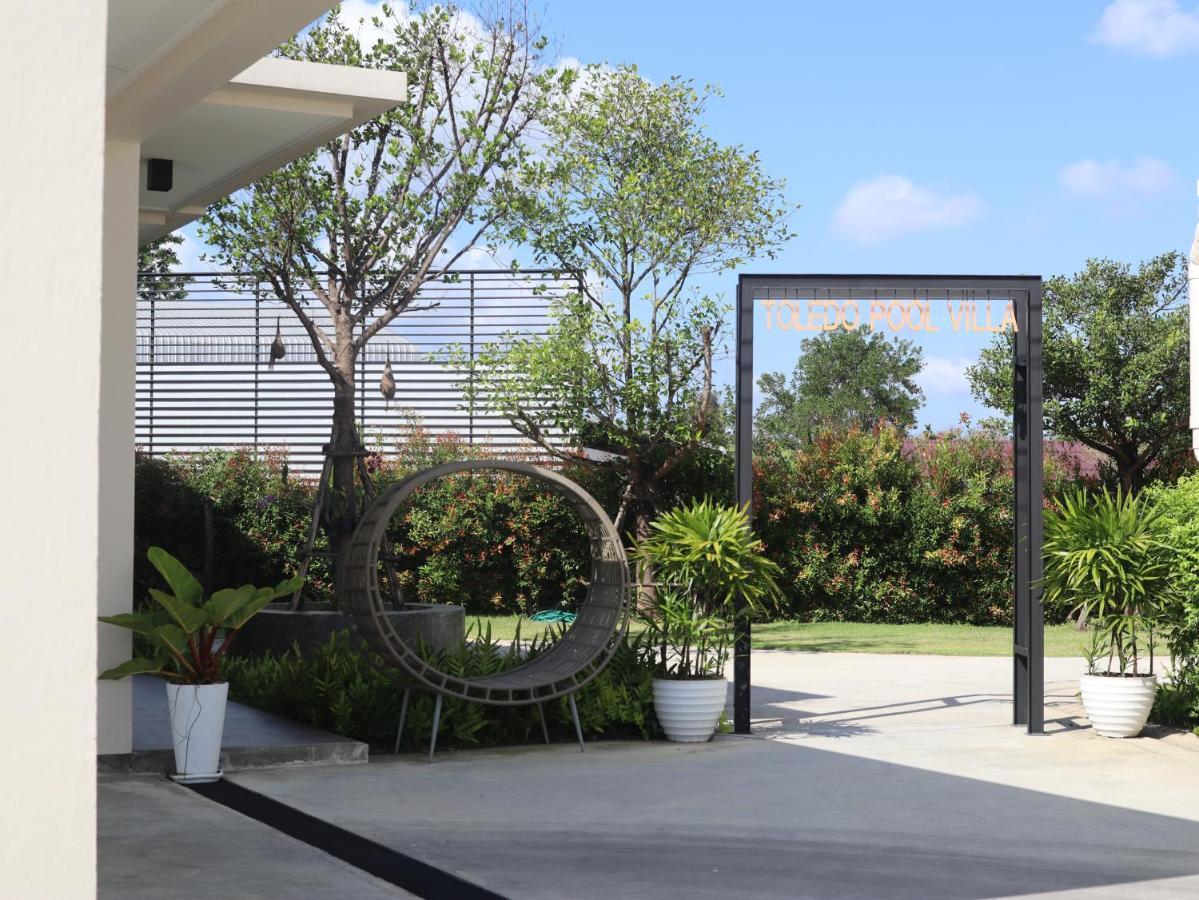 Toledo Pool Villa Nakhon Si Thammarat Zewnętrze zdjęcie